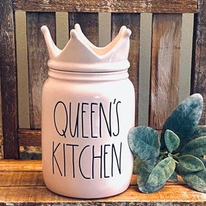NEW RAE DUNN QUEENS KITCHEN COOKIE CANISTER